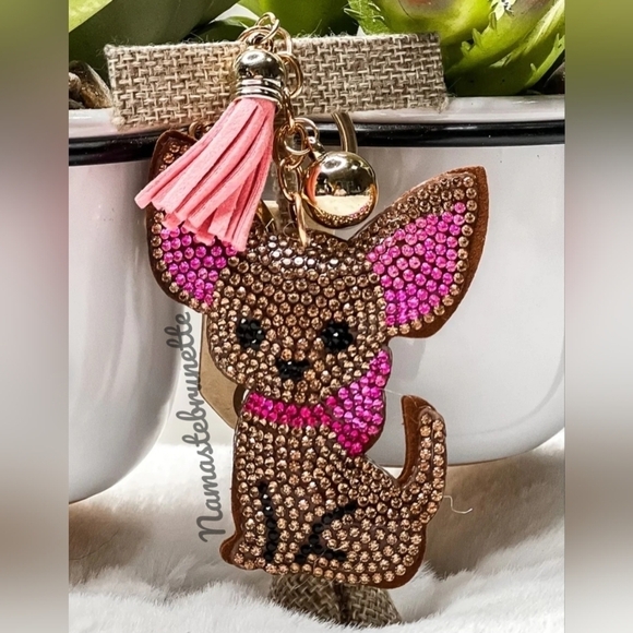 Chihuahua Dog Crystal Rhinestone Keychain Bag Charm With Tan Tassel - Picture 1 of 17